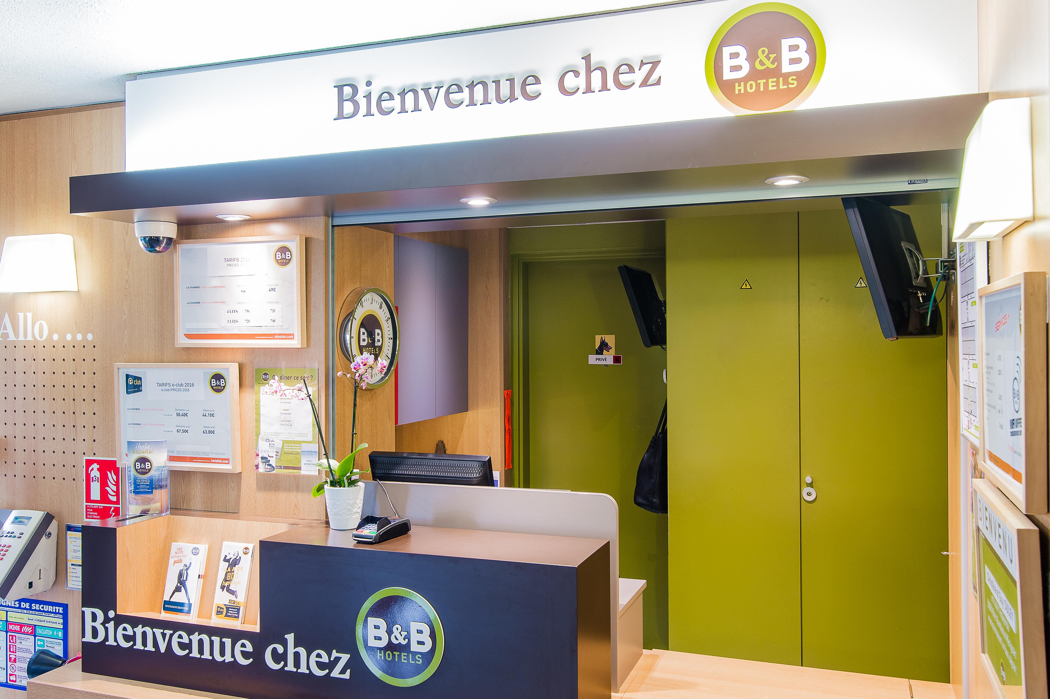 B&B HOTEL Bordeaux Mérignac Hôtel de Ville Exterior foto