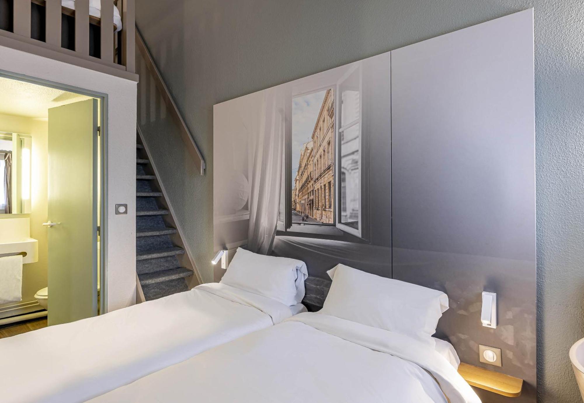 B&B HOTEL Bordeaux Mérignac Hôtel de Ville Exterior foto