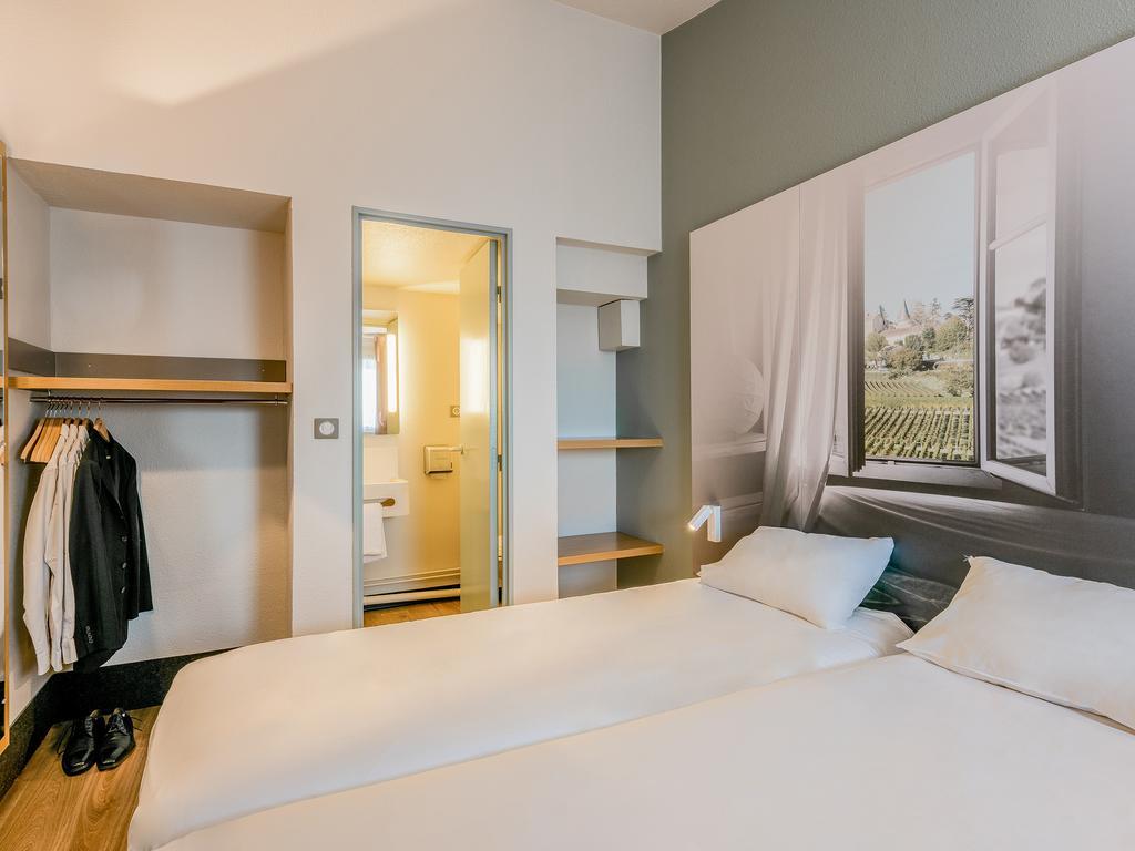 B&B HOTEL Bordeaux Mérignac Hôtel de Ville Exterior foto